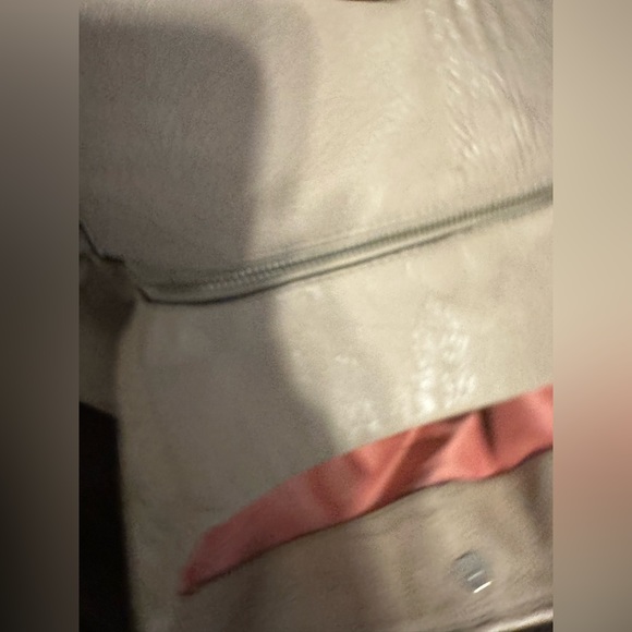 Coach Purse - Picture 5 of 9